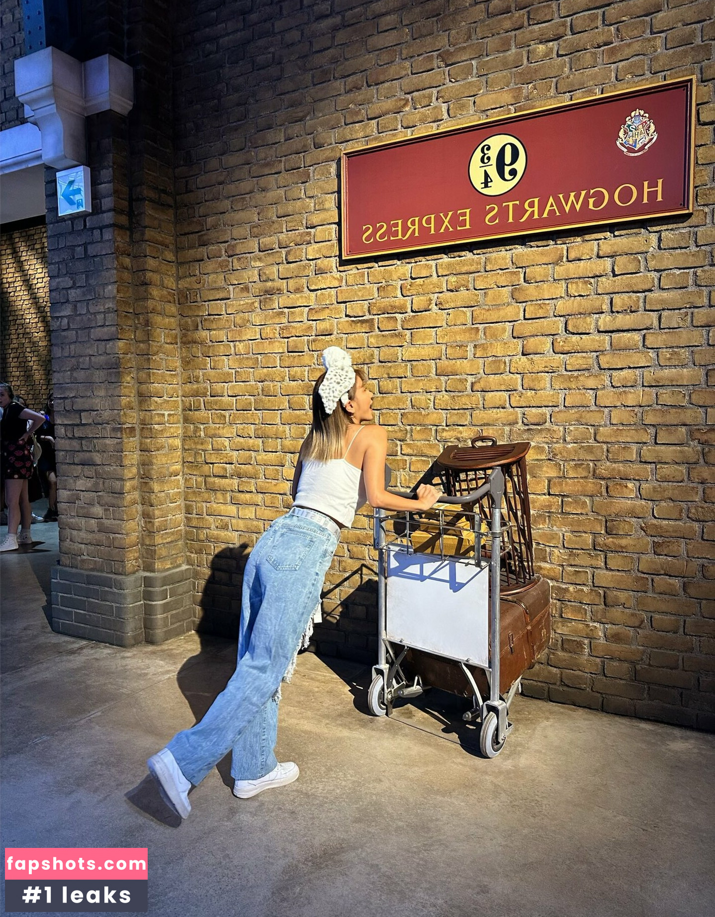 Aya Hazuki 葉月あや