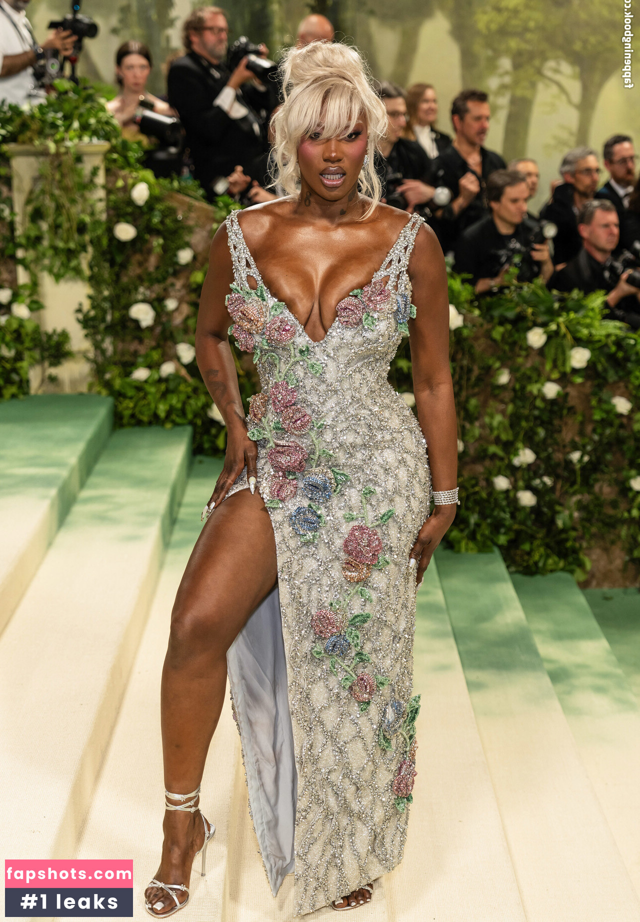 Aya Nakamura Nahé úniky fotek pouze od fanoušků #5 - Fapshots