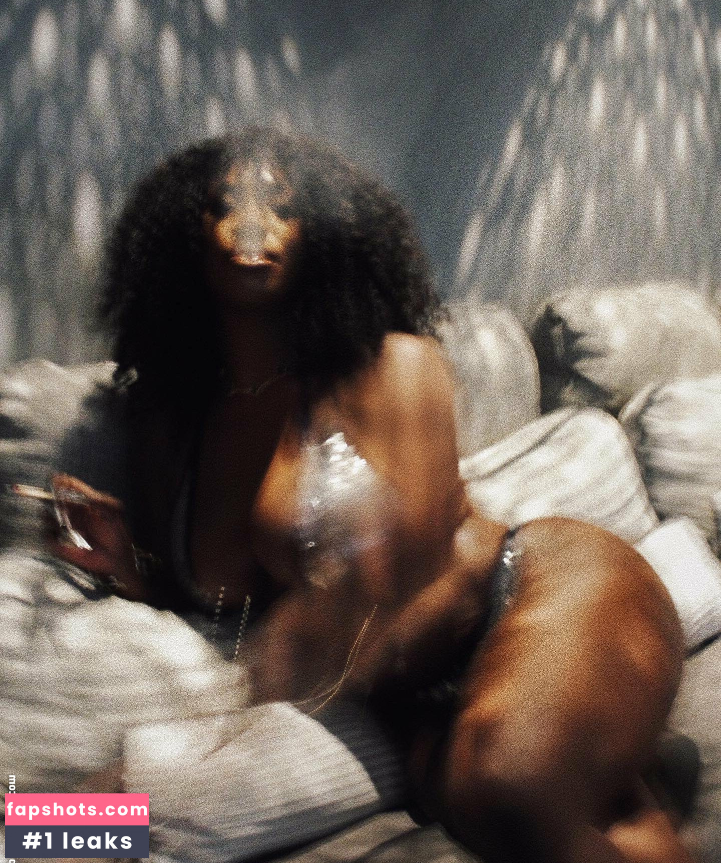 Aya Nakamura gallery photo #41