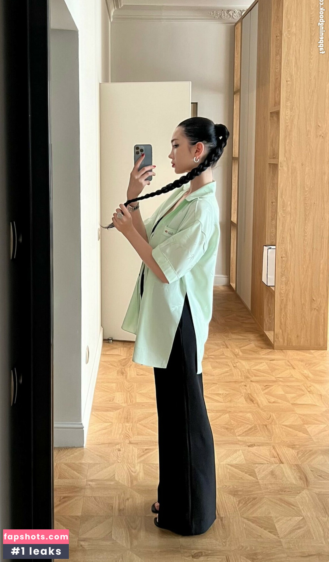 Aya Shalkar gallery photo #46