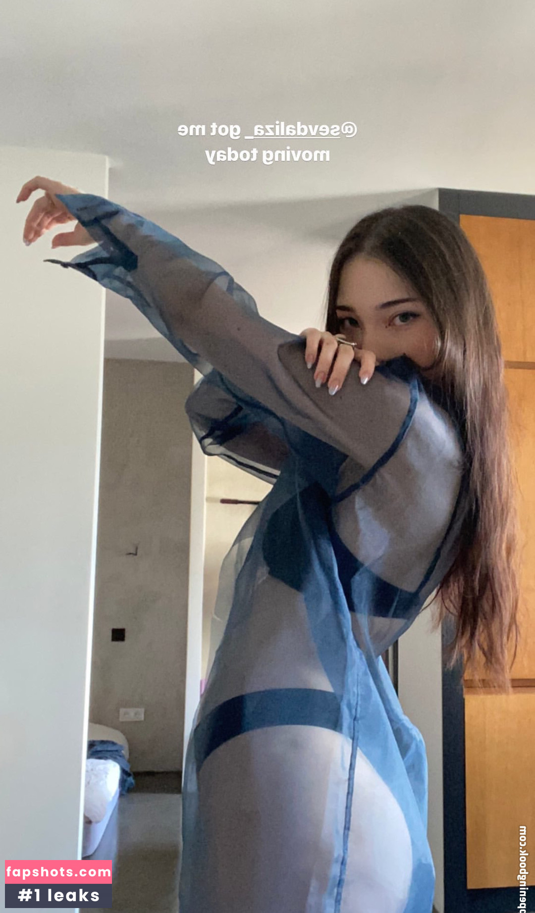 Aya Shalkar gallery photo #49