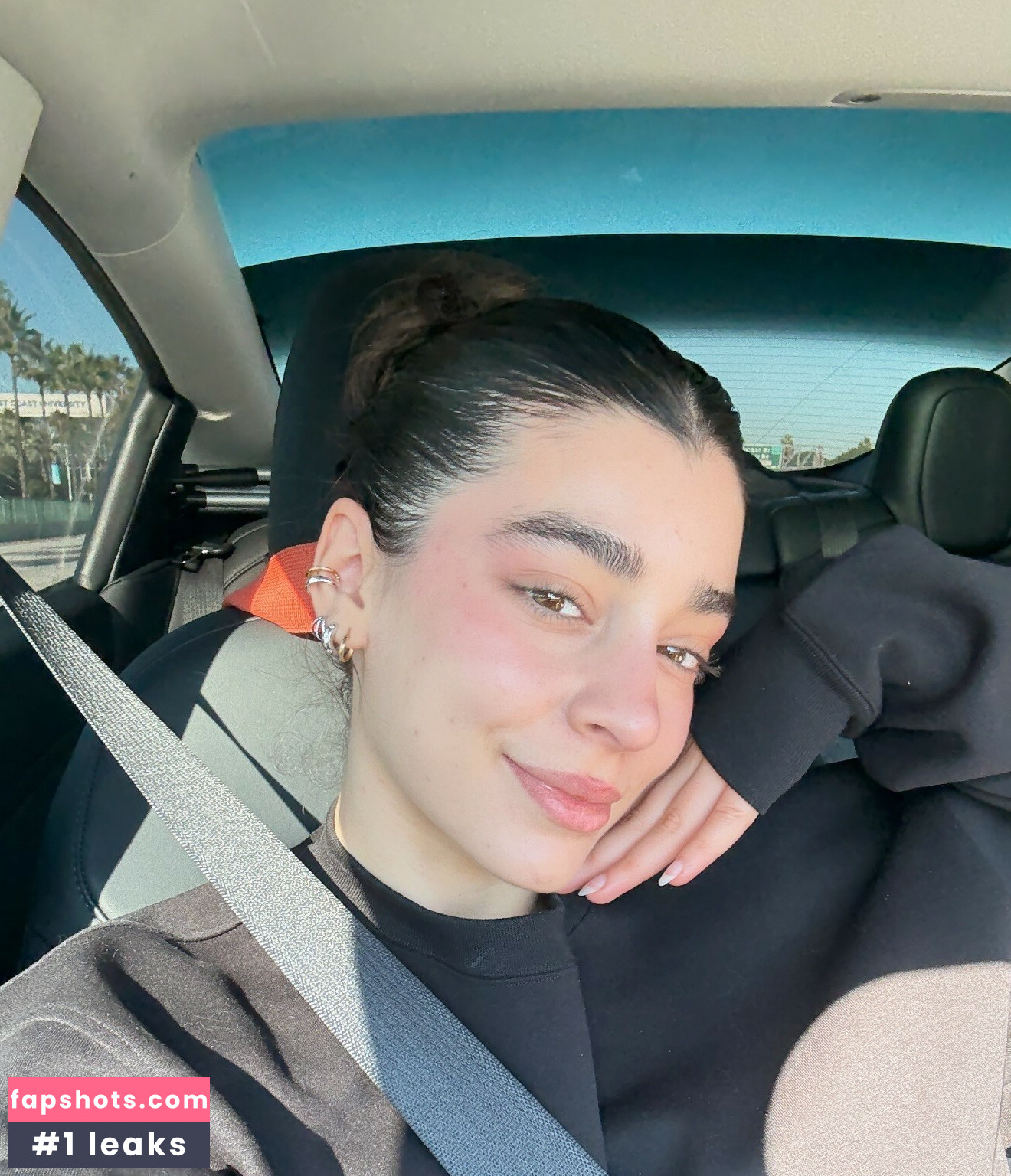 ayaattt gallery photo #2