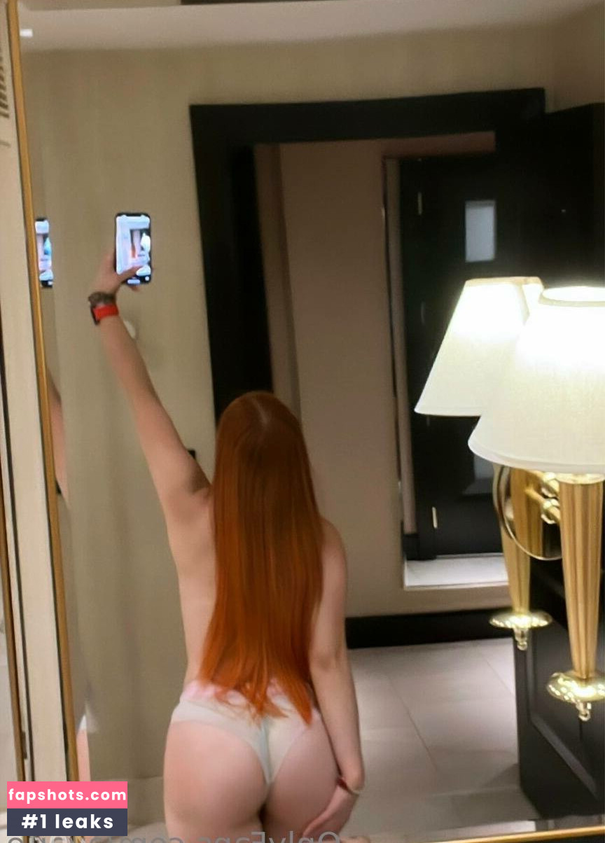 Ayarie Velez gallery photo #20