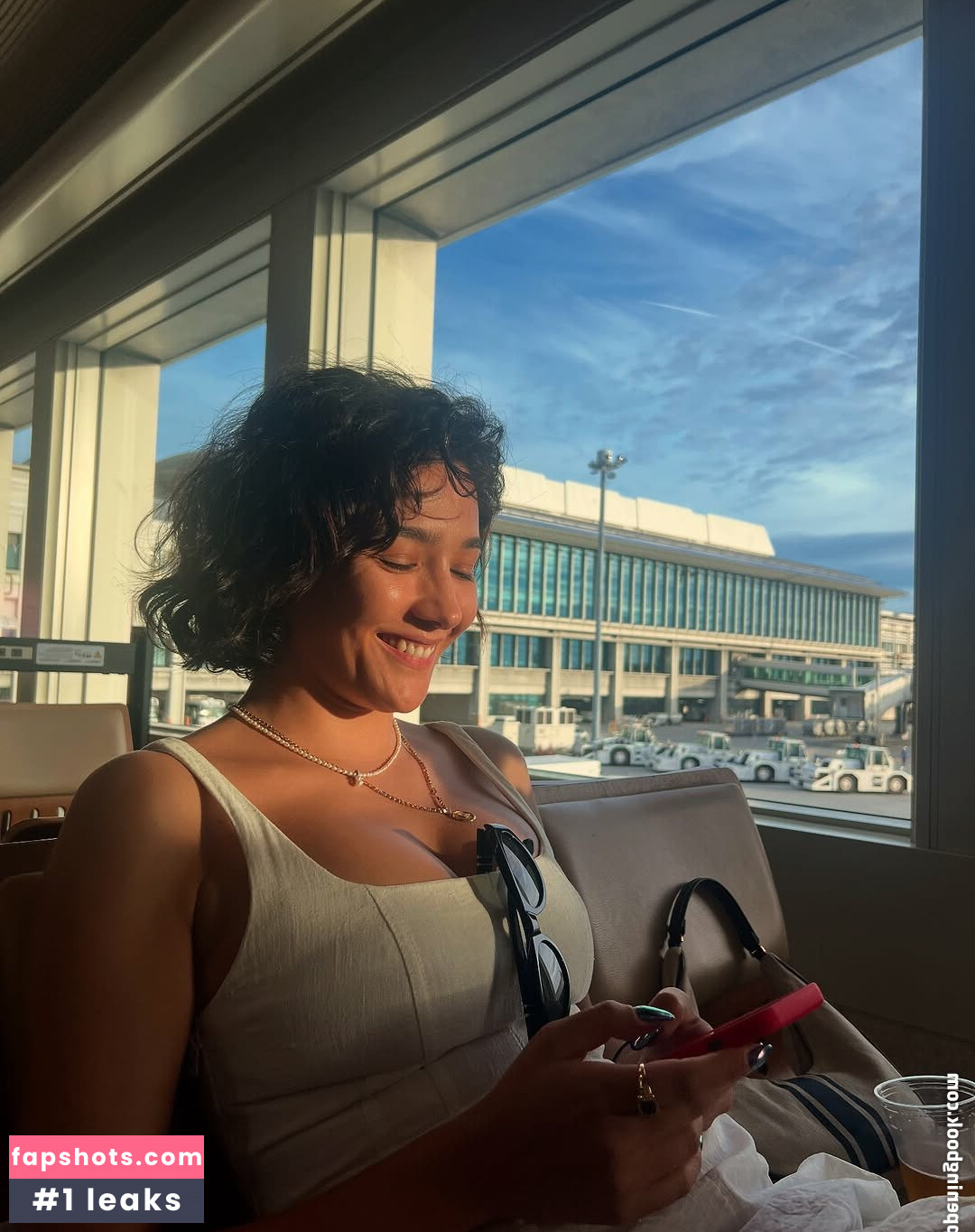 Aybüke Pusat Filtración Desnuda OnlyFans Foto #4 - Fapshots