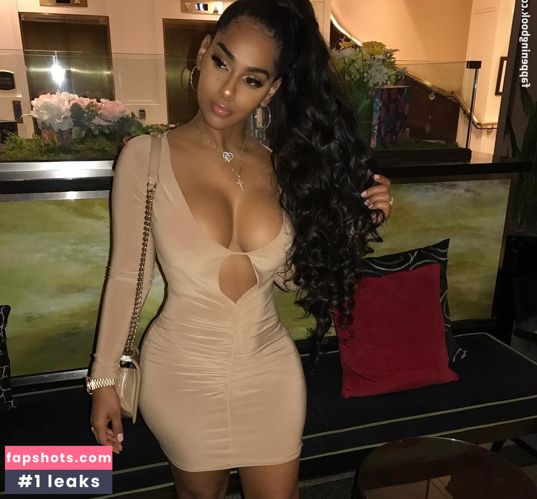 Ayisha Diaz gallery photo #117