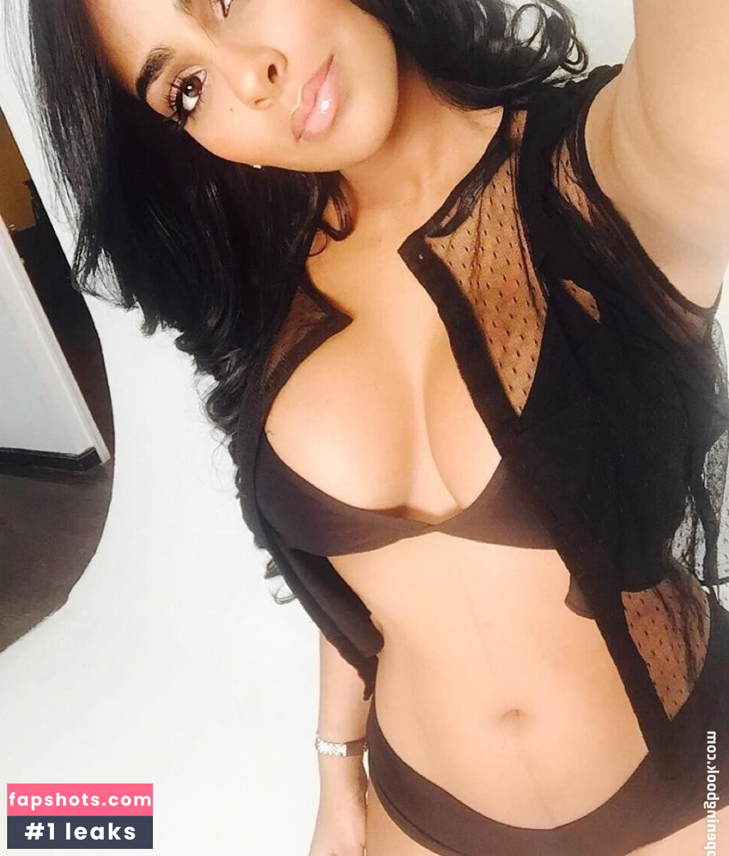 Ayisha Diaz gallery photo #124
