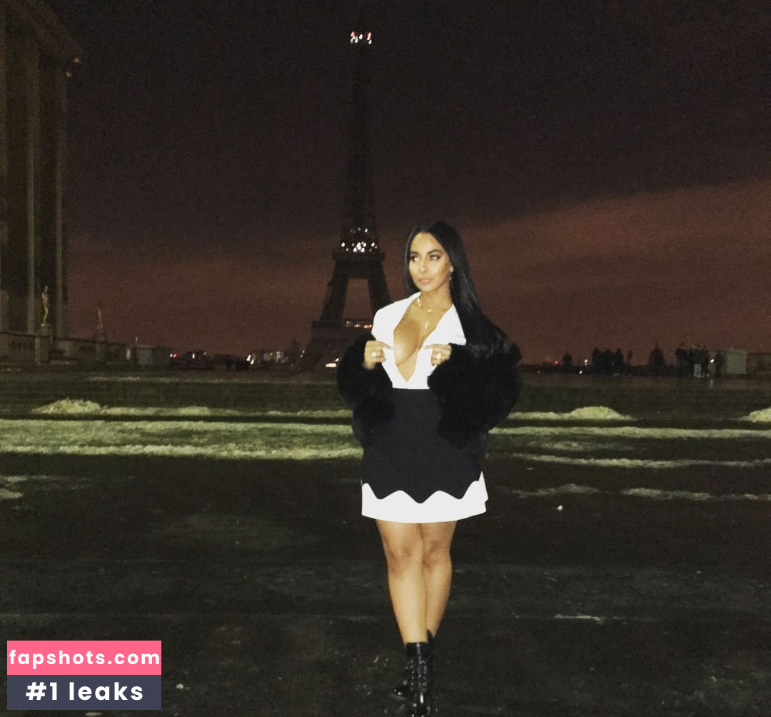 Ayisha Diaz gallery photo #125