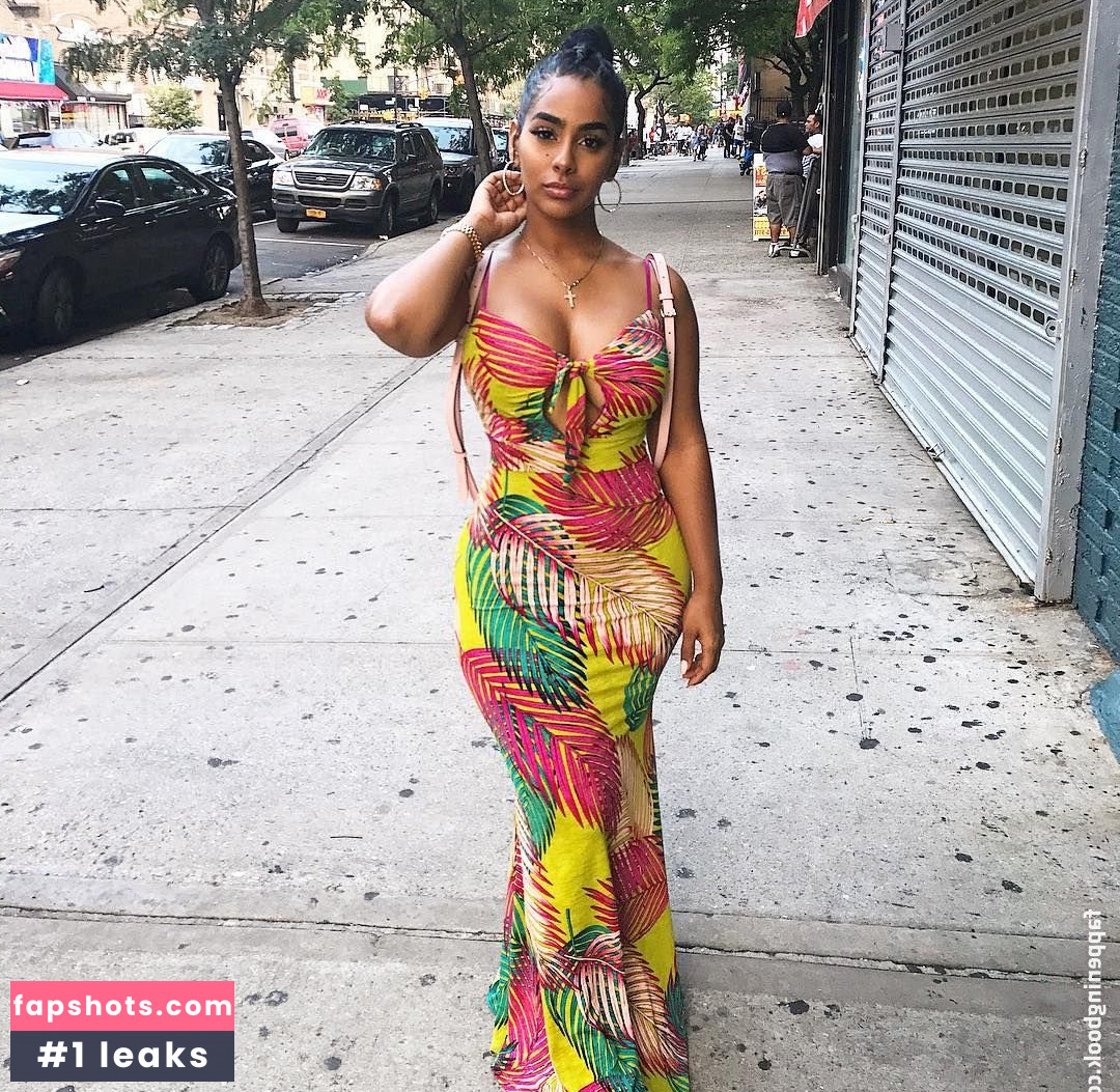 Ayisha Diaz gallery photo #176