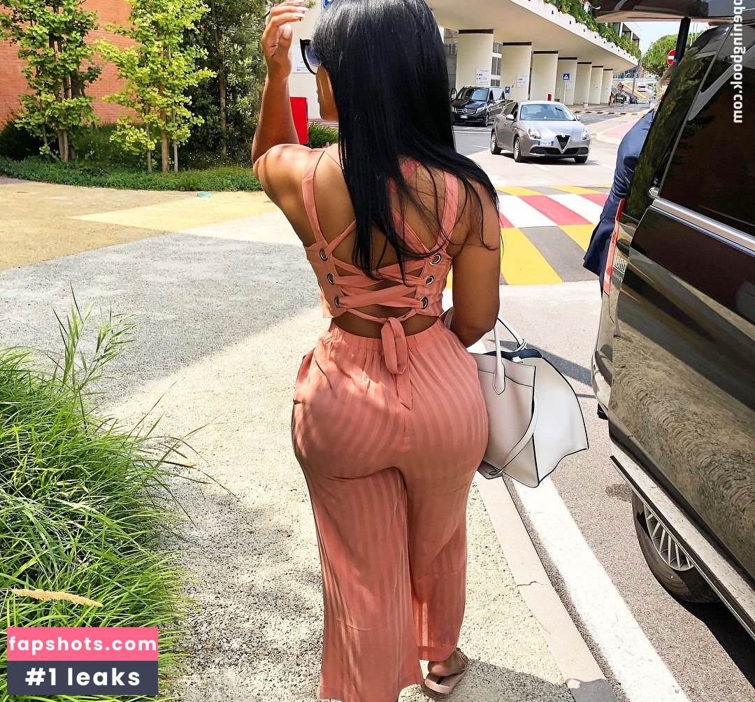 Ayisha Diaz gallery photo #177