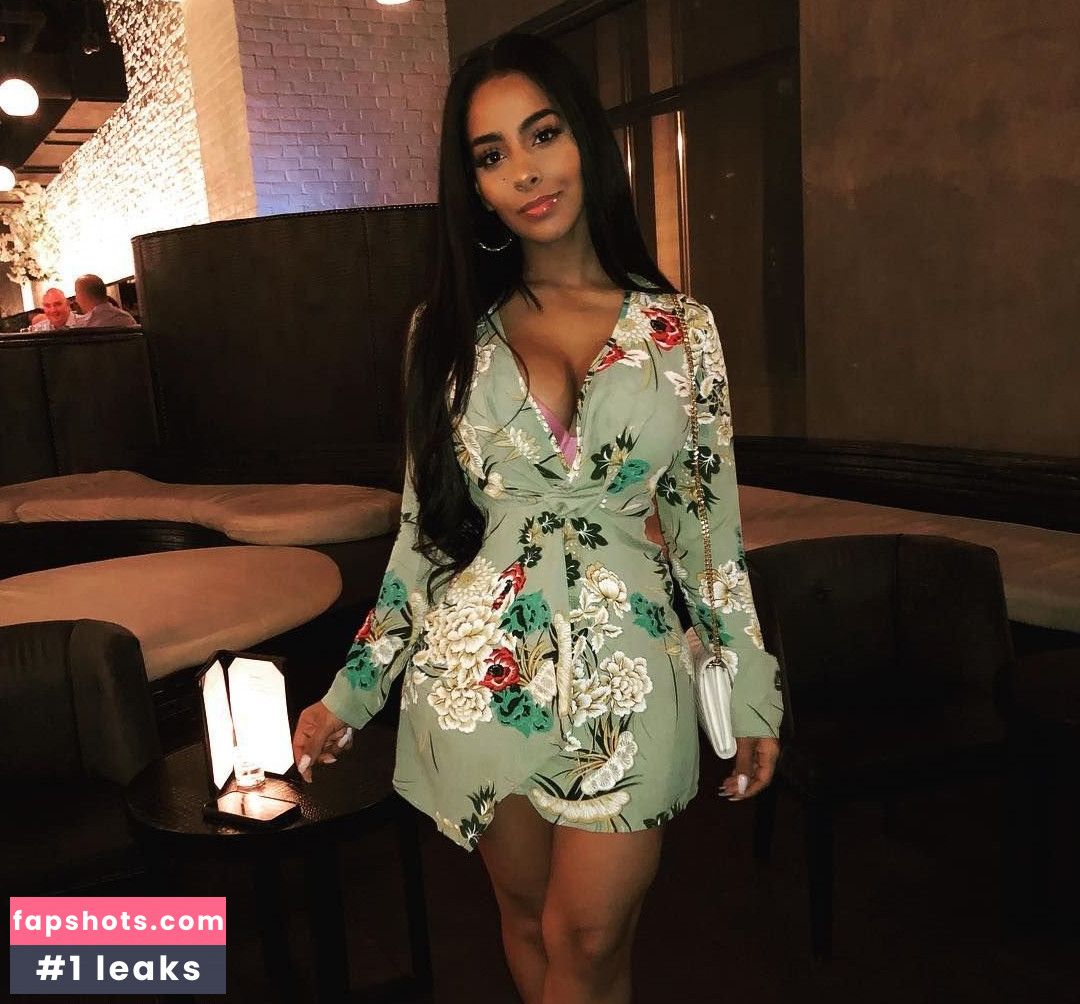 Ayisha Diaz gallery photo #187