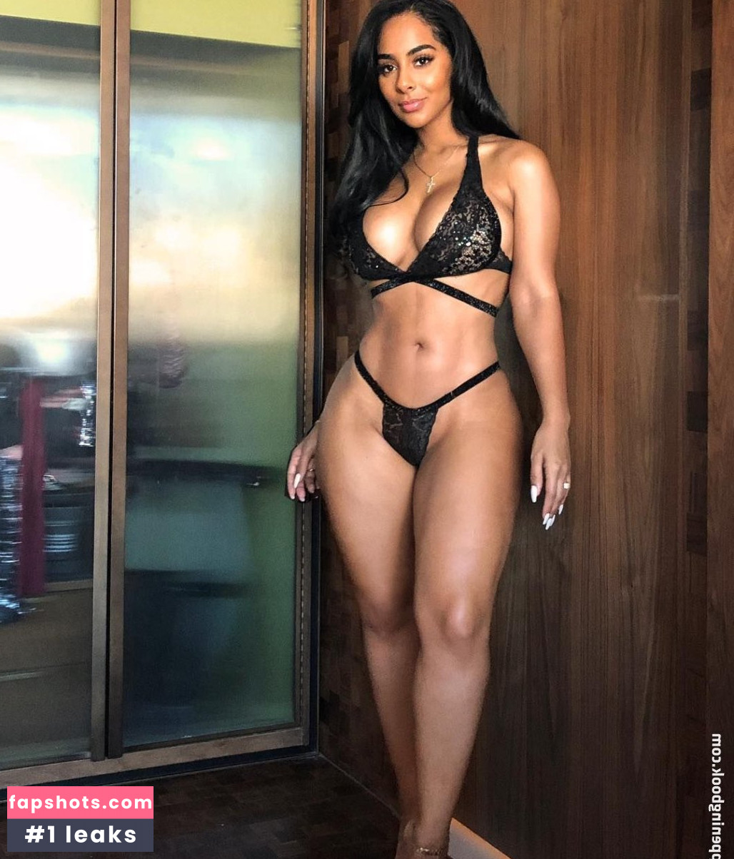 Ayisha Diaz gallery photo #196