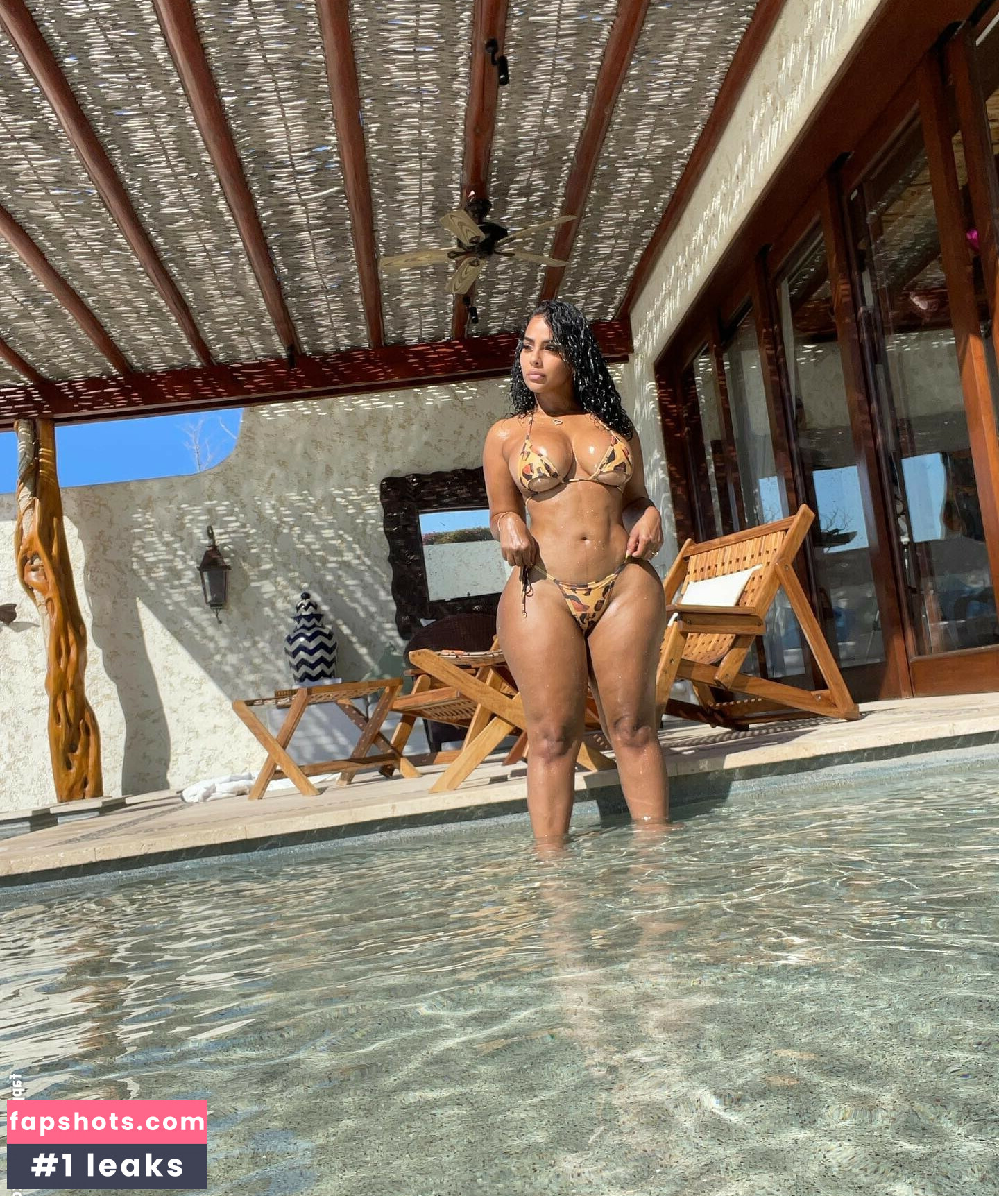 Ayisha Diaz gallery photo #26