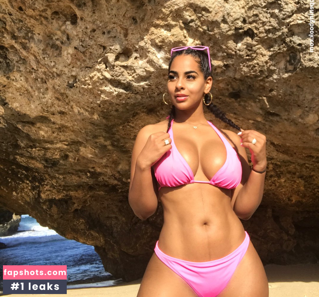 Ayisha Diaz gallery photo #80
