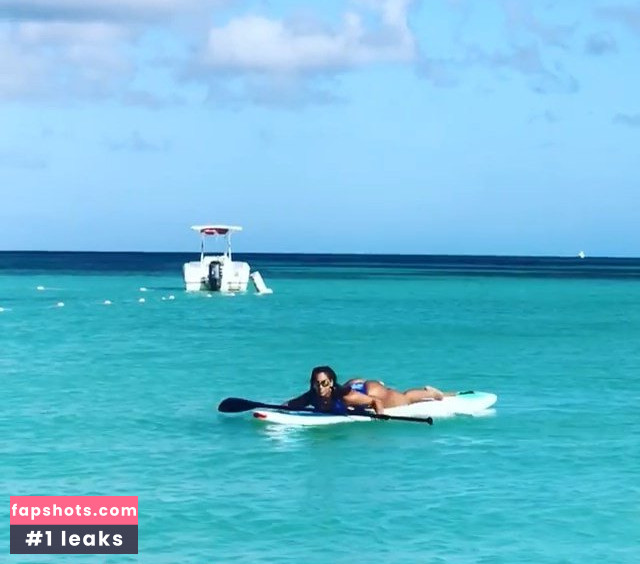 Ayisha Diaz gallery photo #82