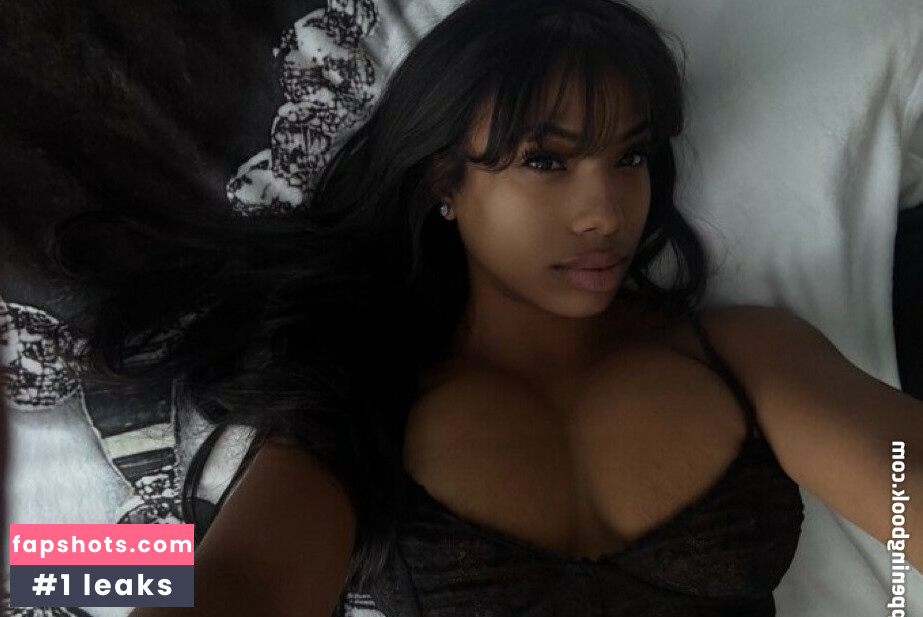 ayisha.mia gallery photo #5