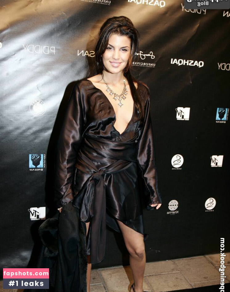 Aylar Lie gallery photo #2