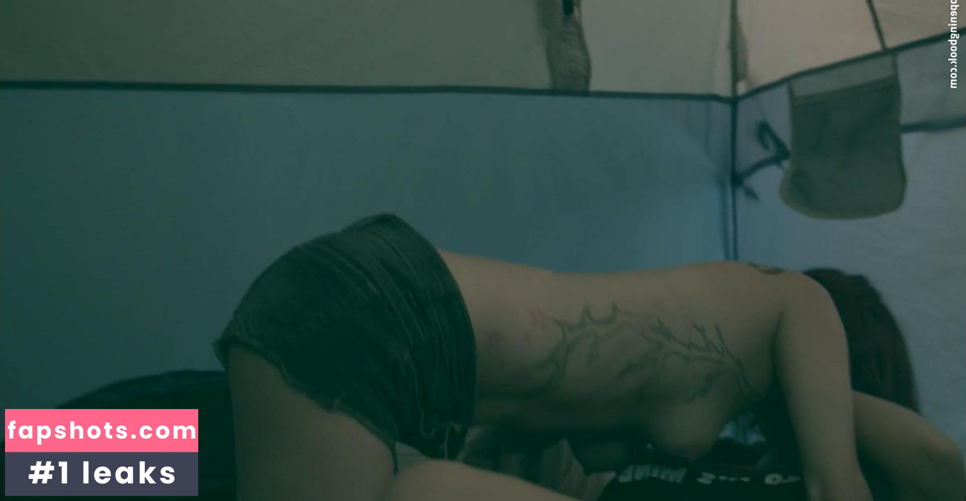 Ayse Howard gallery photo #8