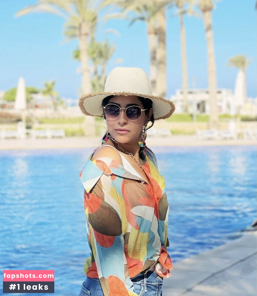 Ayten Amer gallery photo #4