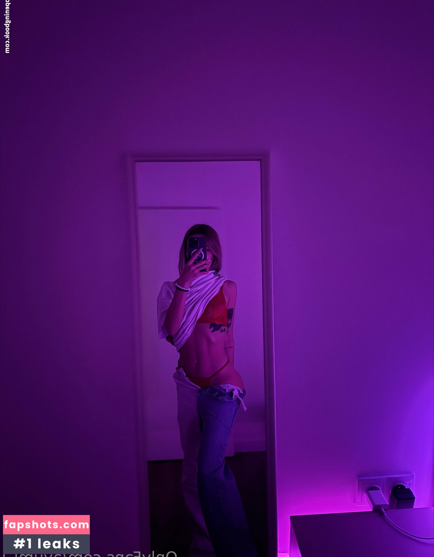 ayumi_i gallery photo #3