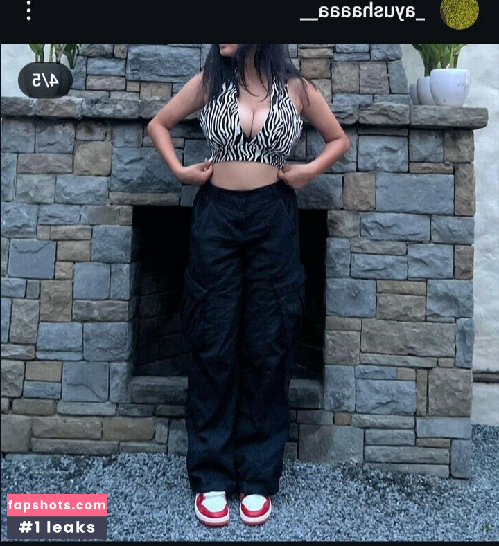 _ayushaaaa__ gallery photo #16