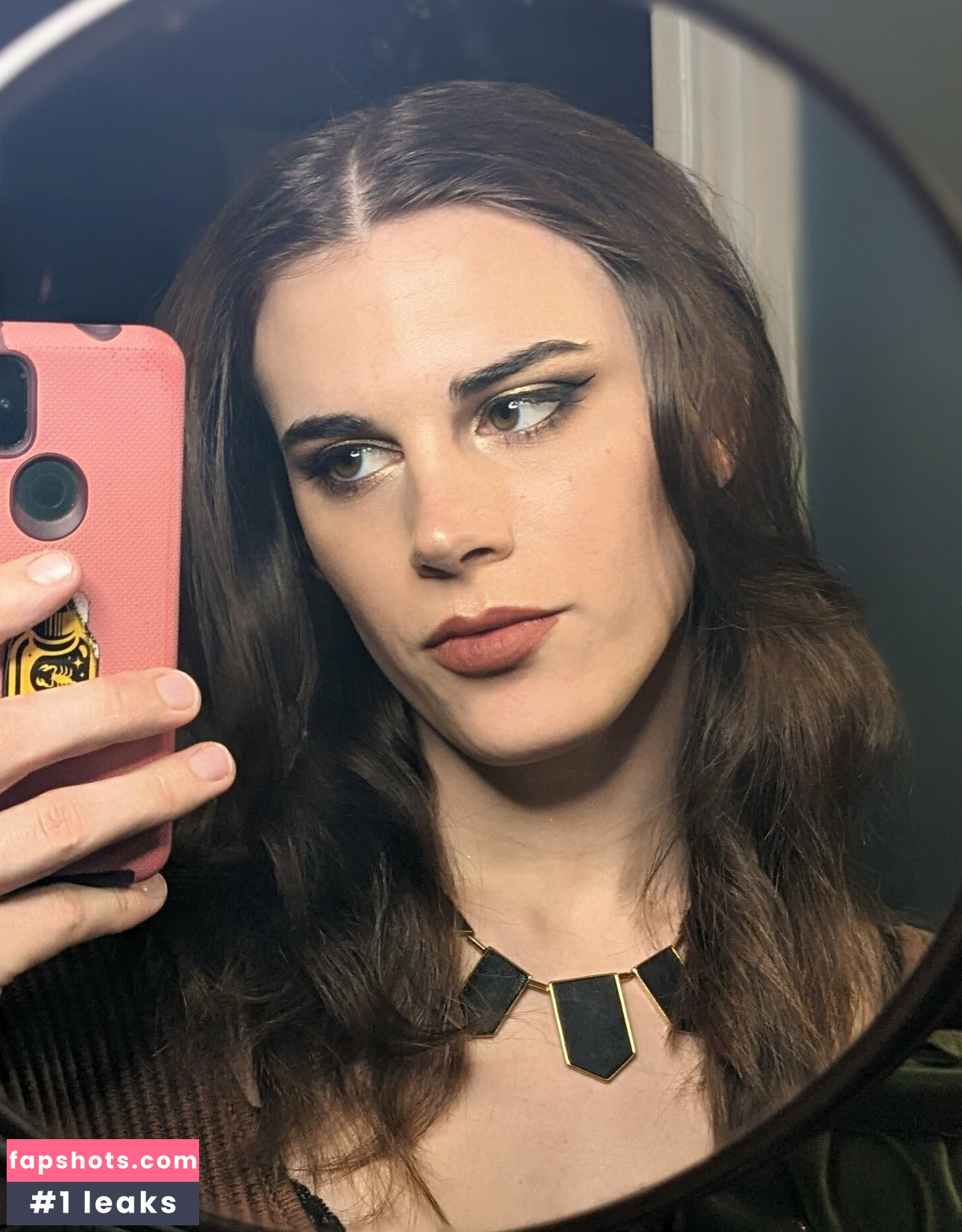 ayyy_vuh gallery photo #23