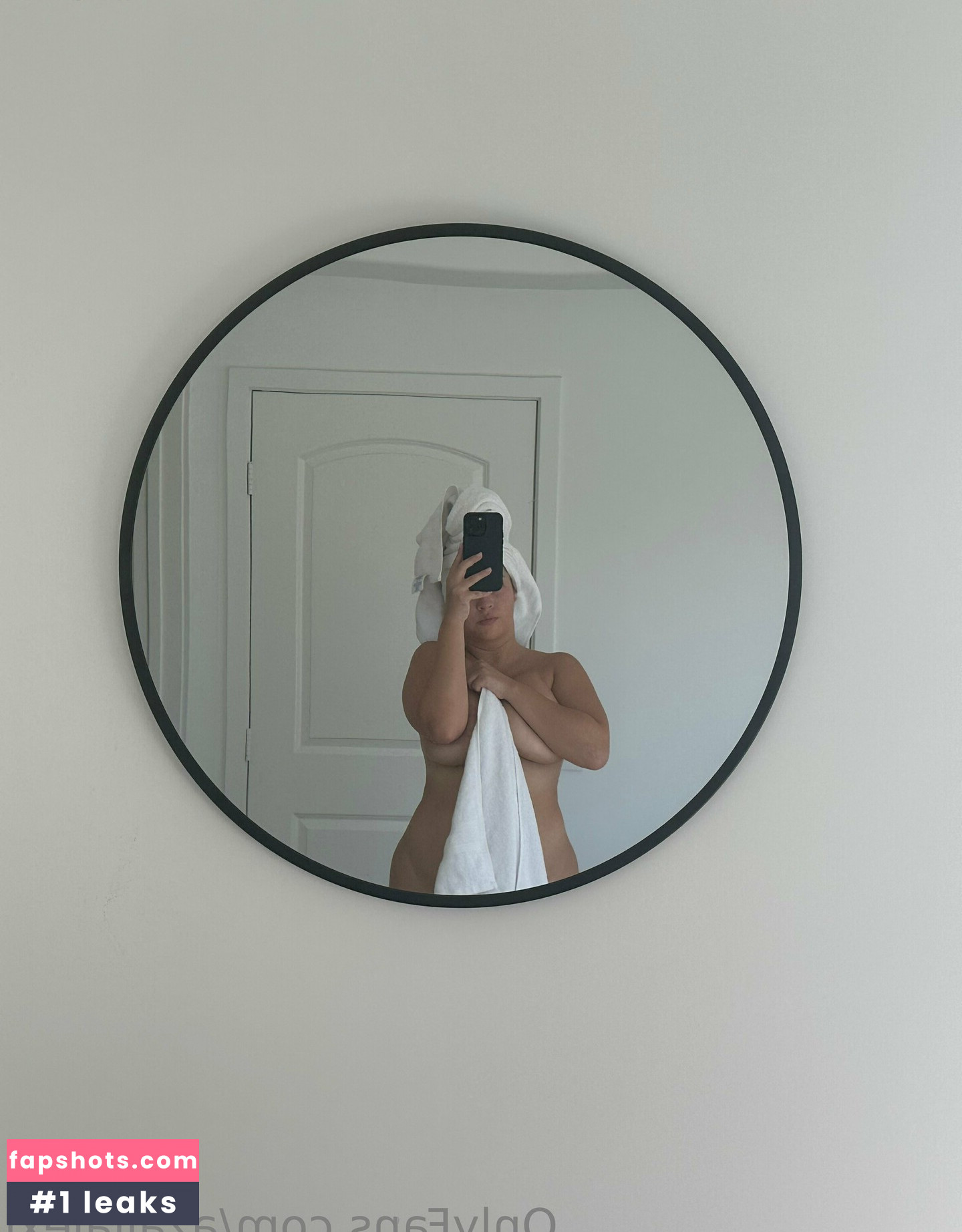 AzaliaLexi gallery photo #14