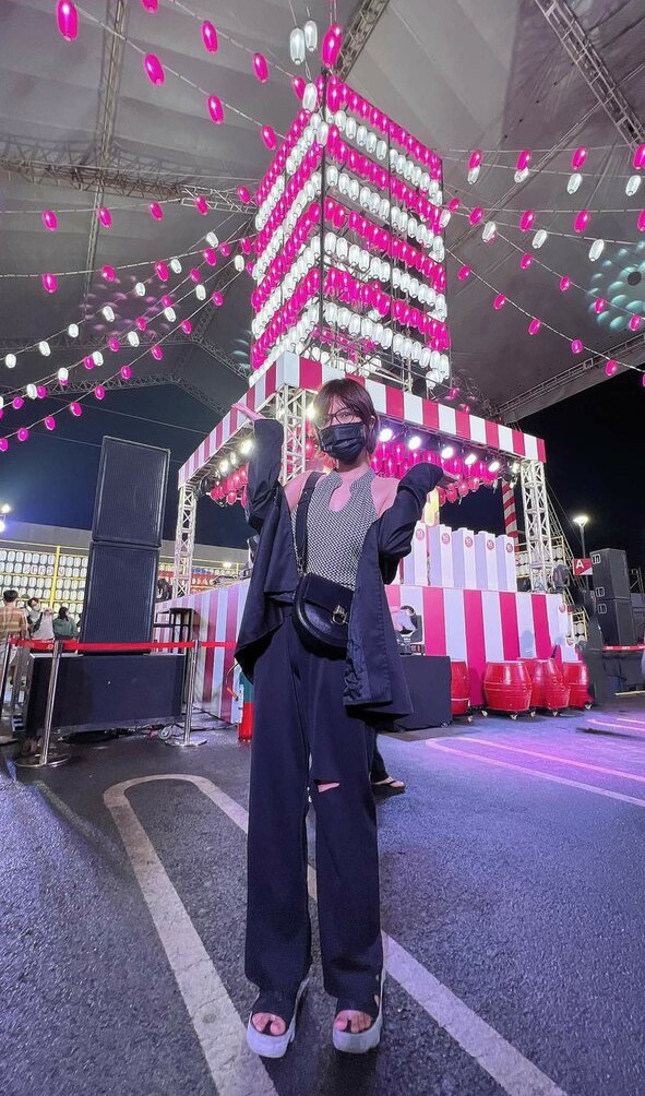 azami gallery photo #717