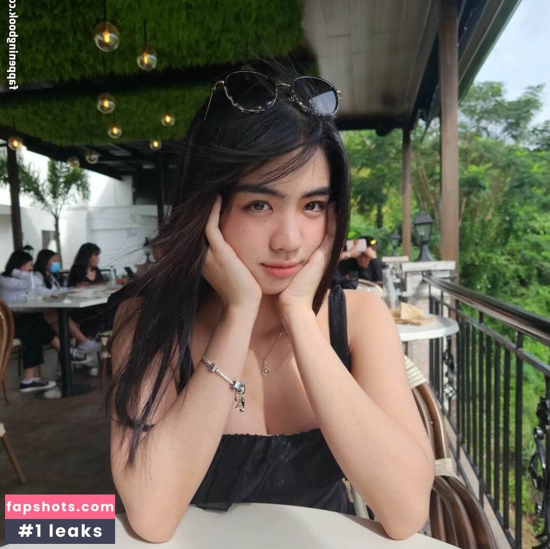 Azi Acosta gallery photo #13