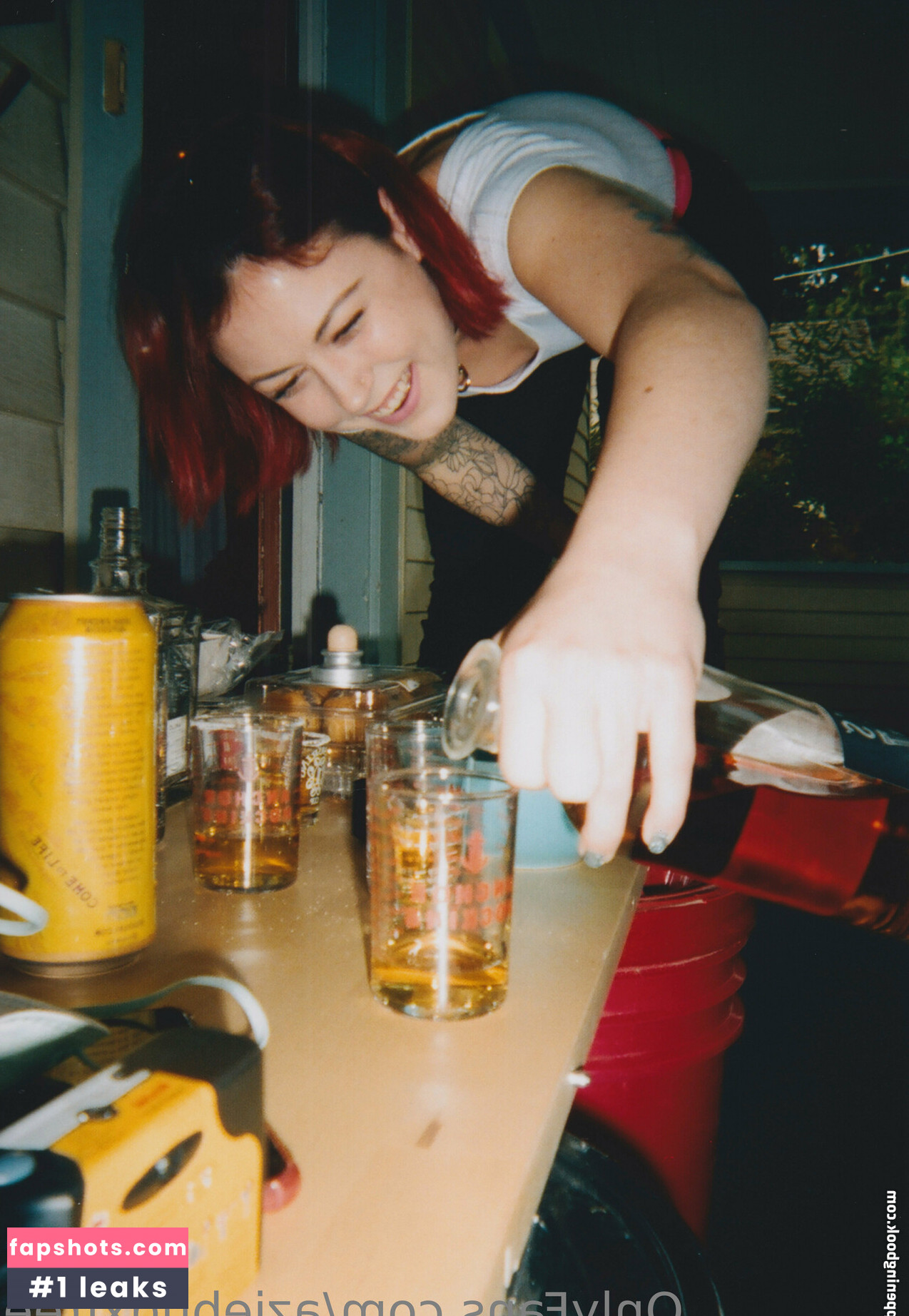 aziebugxfree gallery photo #8