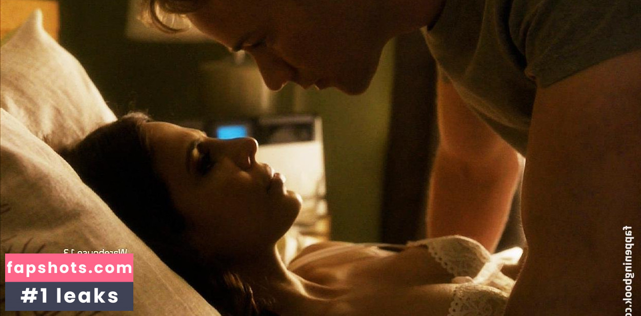 Azita Ghanizada gallery photo #2