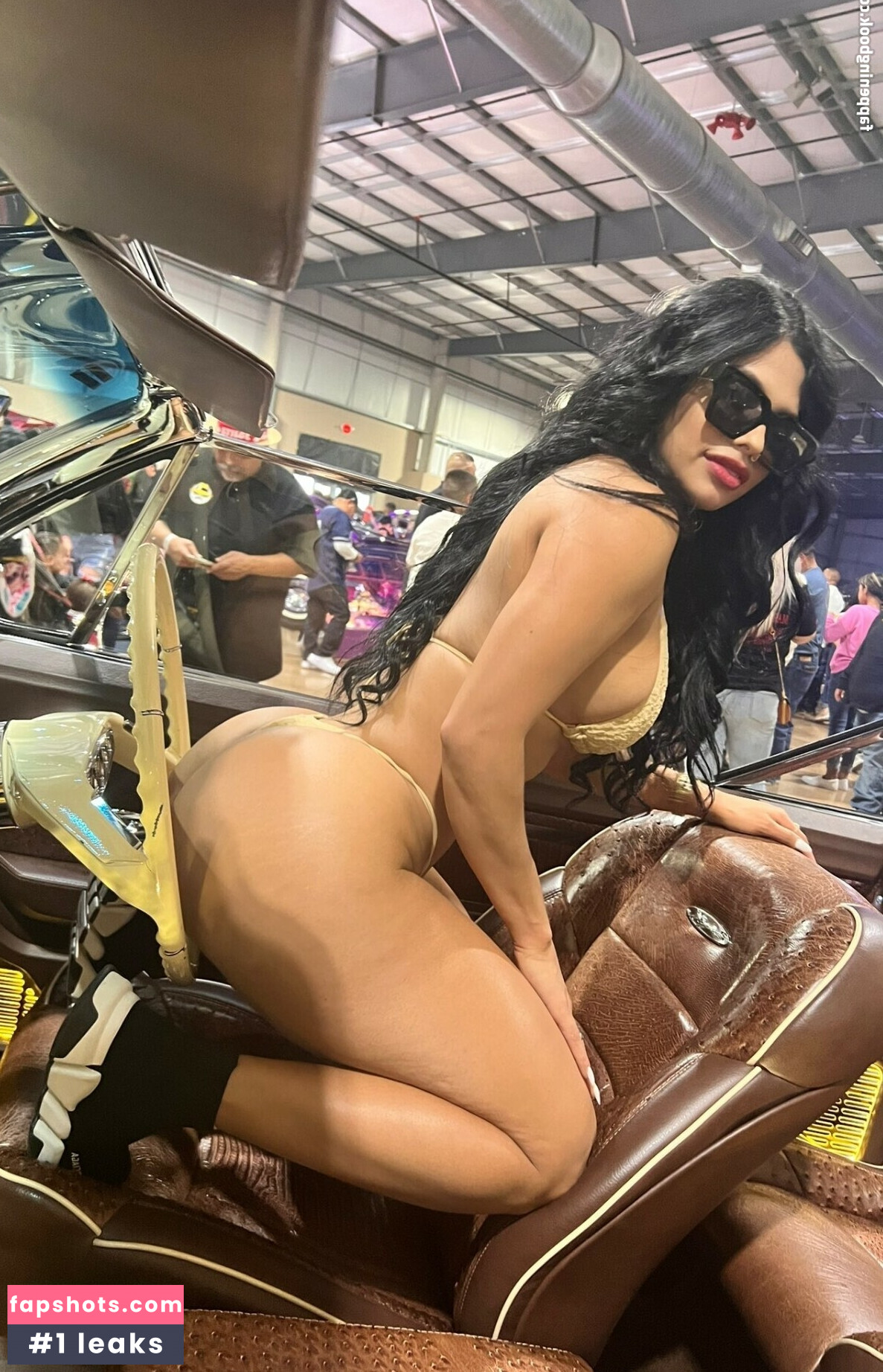 Azleal gallery photo #6