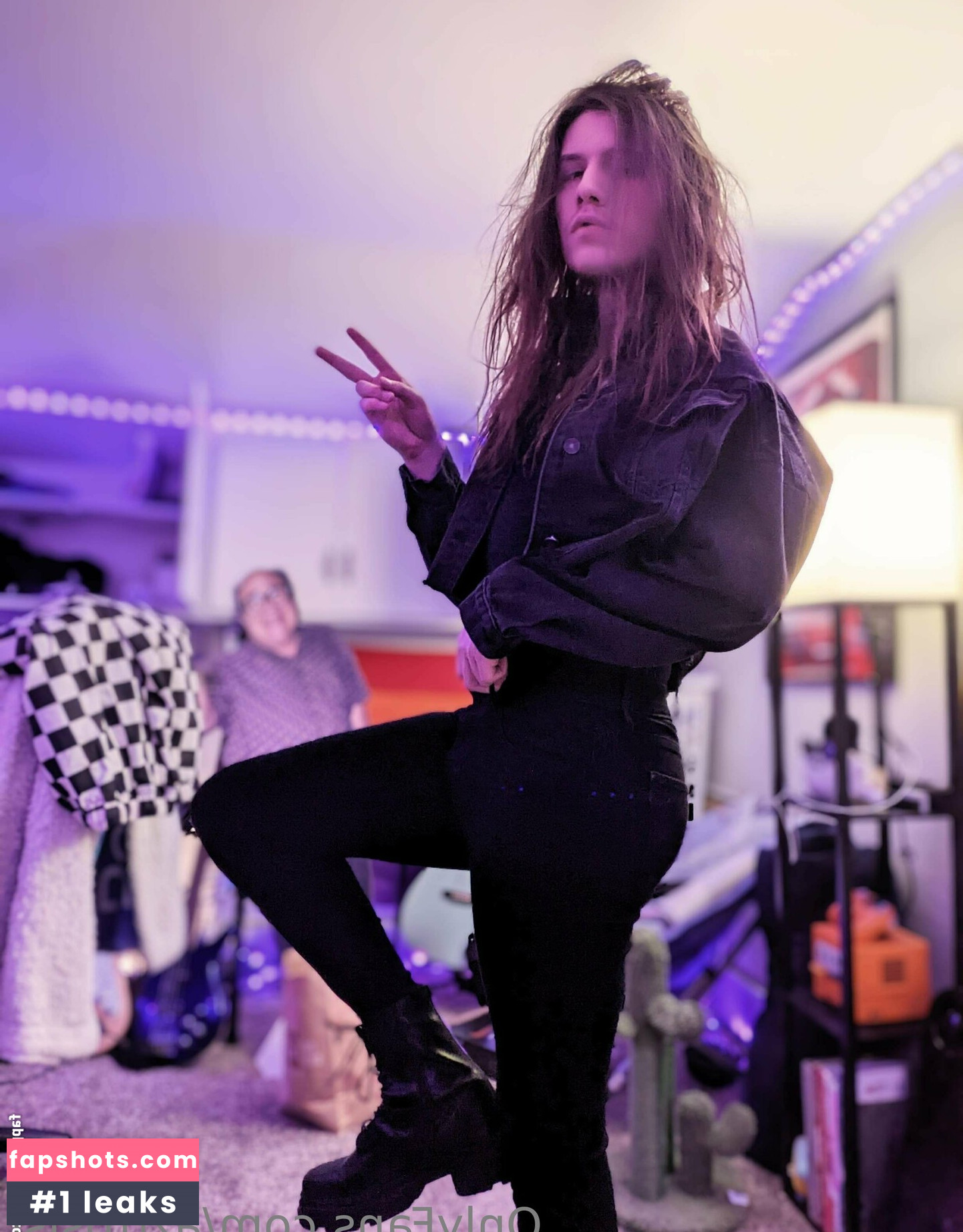 aztrosist gallery photo #31