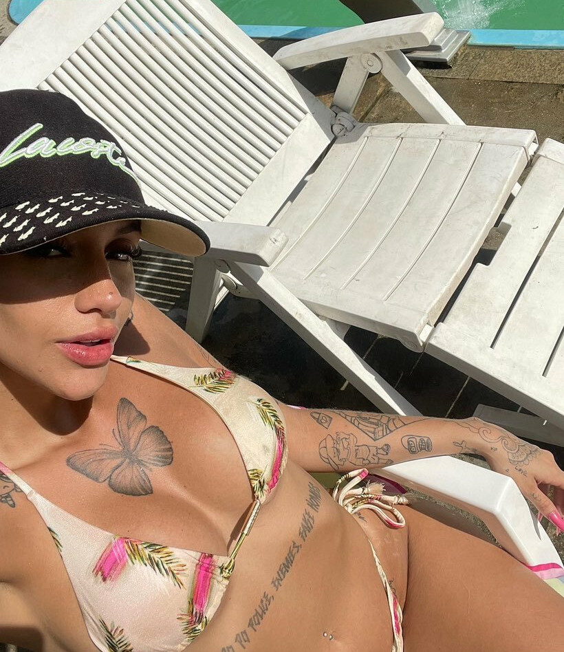 azzy gallery photo #124