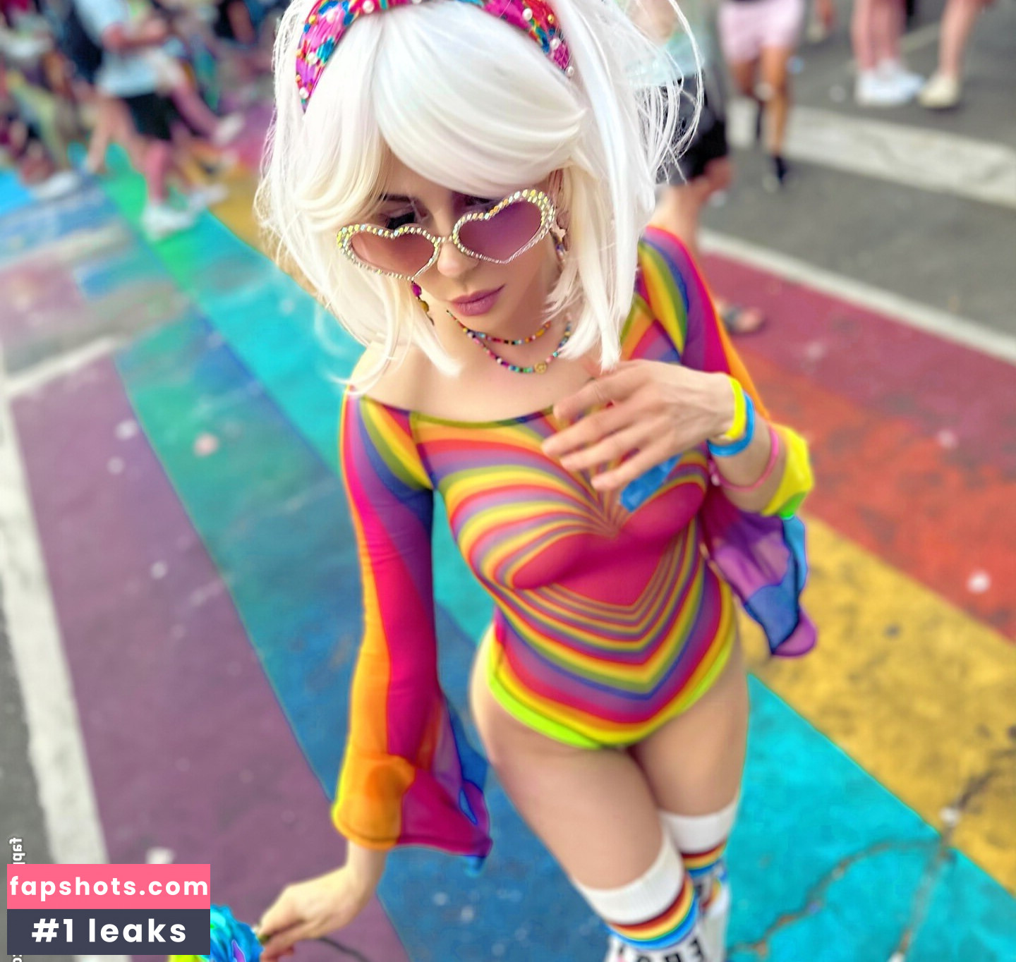 Azzyland gallery photo #7