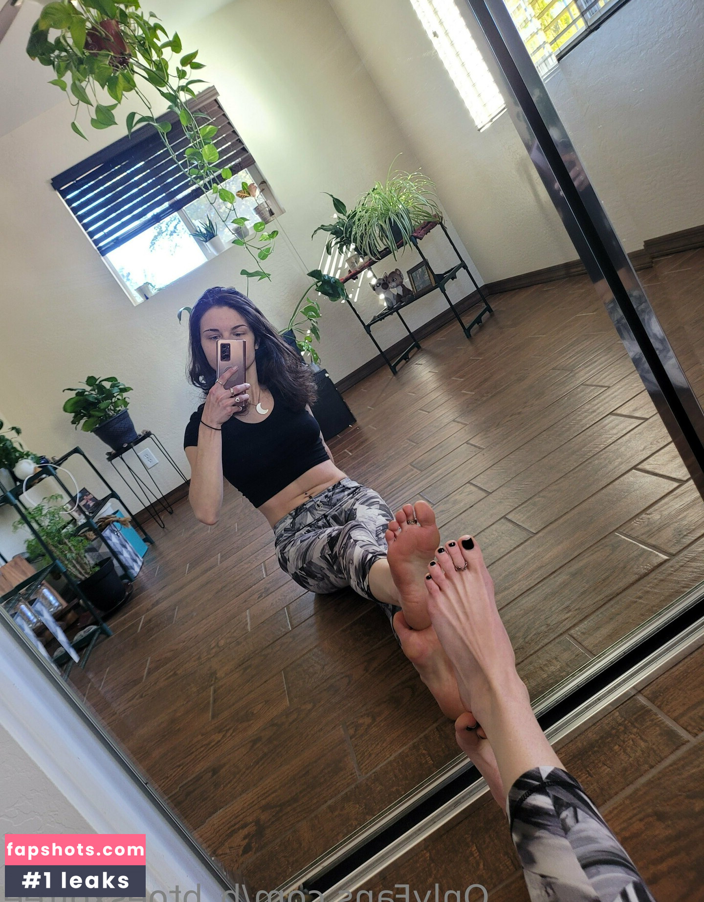 b_btoesxofree gallery photo #28