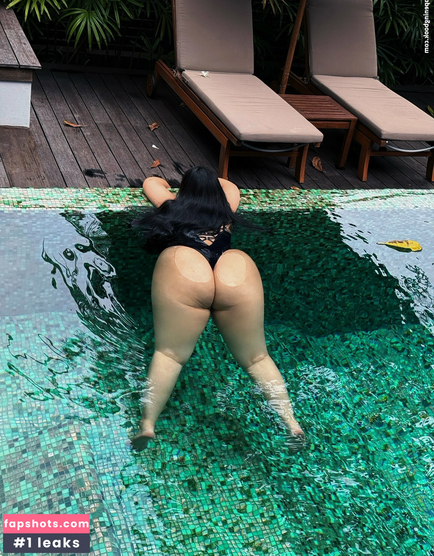 B742741 gallery photo #3