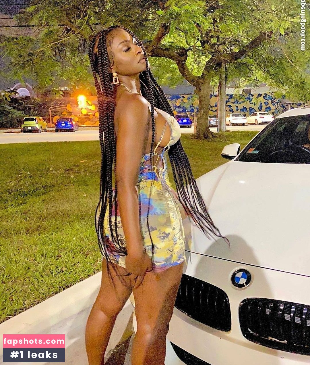 Babeth Lando gallery photo #20