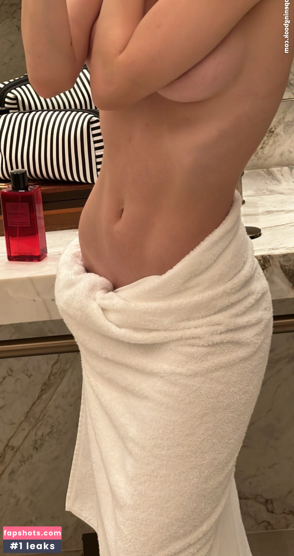 babiamarof nude babe gallery