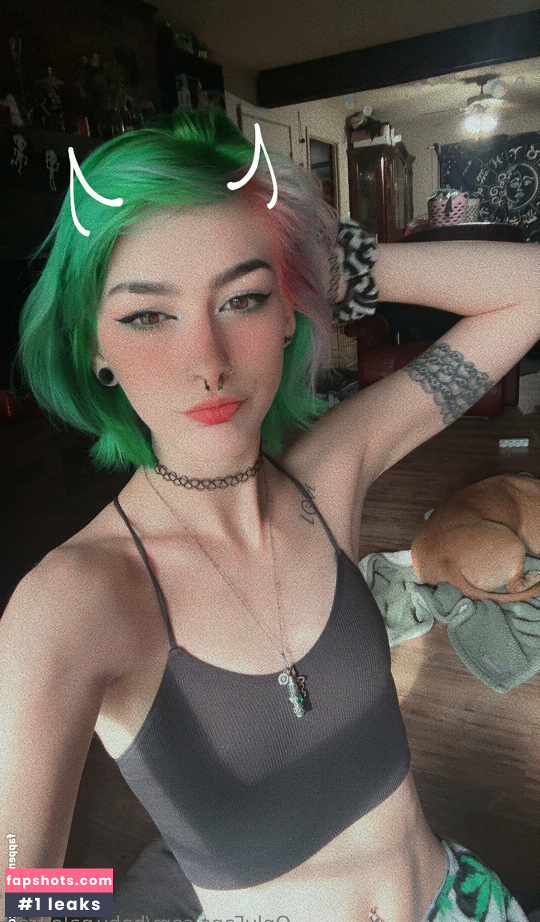 baby.pale.free gallery photo #18