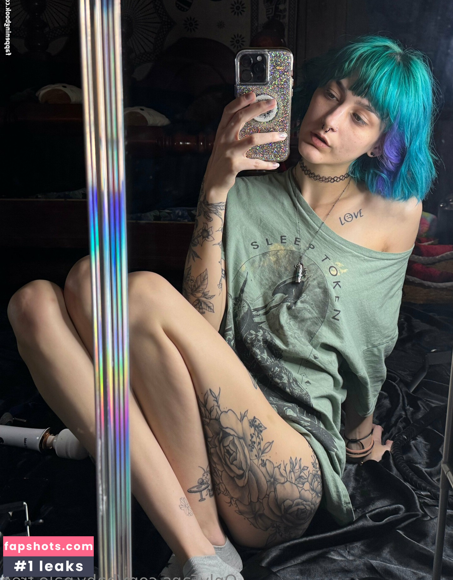 baby.pale.free gallery photo #3