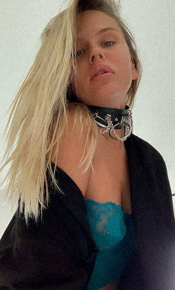 baby-yona gallery photo #264