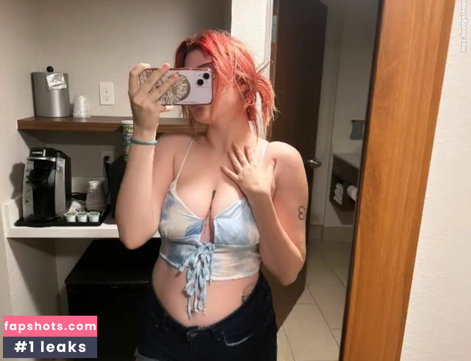 babybunn2212 gallery photo #3