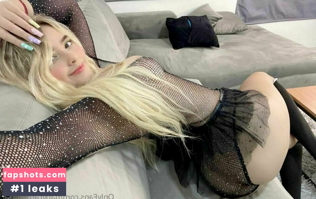 babycaroofficial Nahé úniky fotek pouze od fanoušků #59 - Fapshots