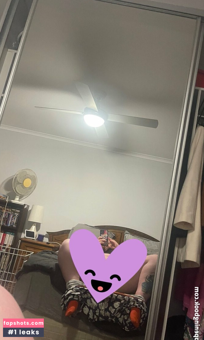 Babychickz nude babe gallery