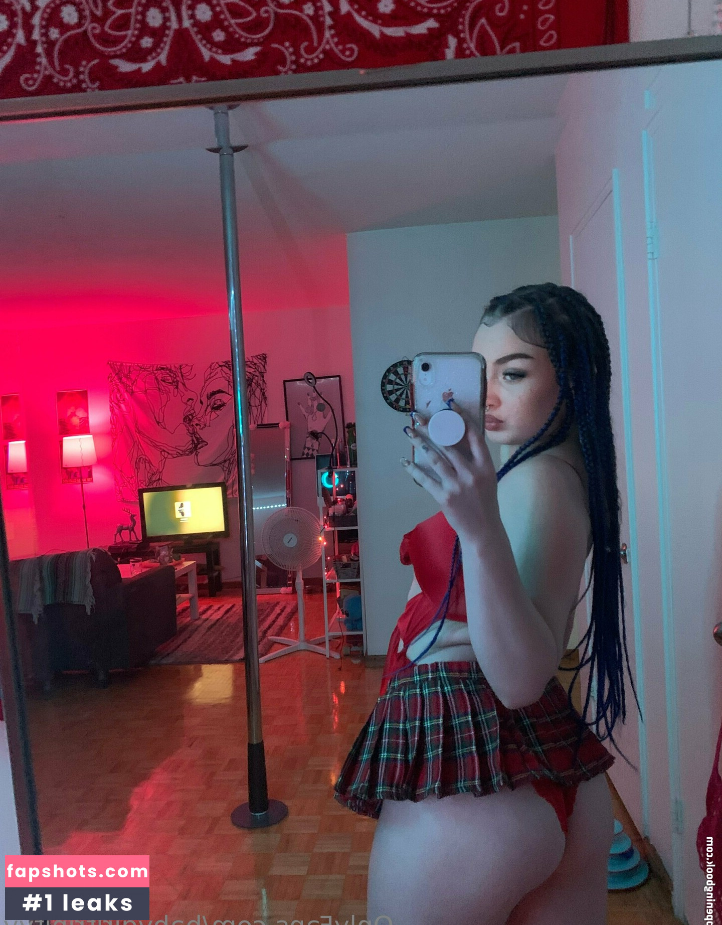 babygirltrinityy Filtración Desnuda OnlyFans Foto #10 - Fapshots