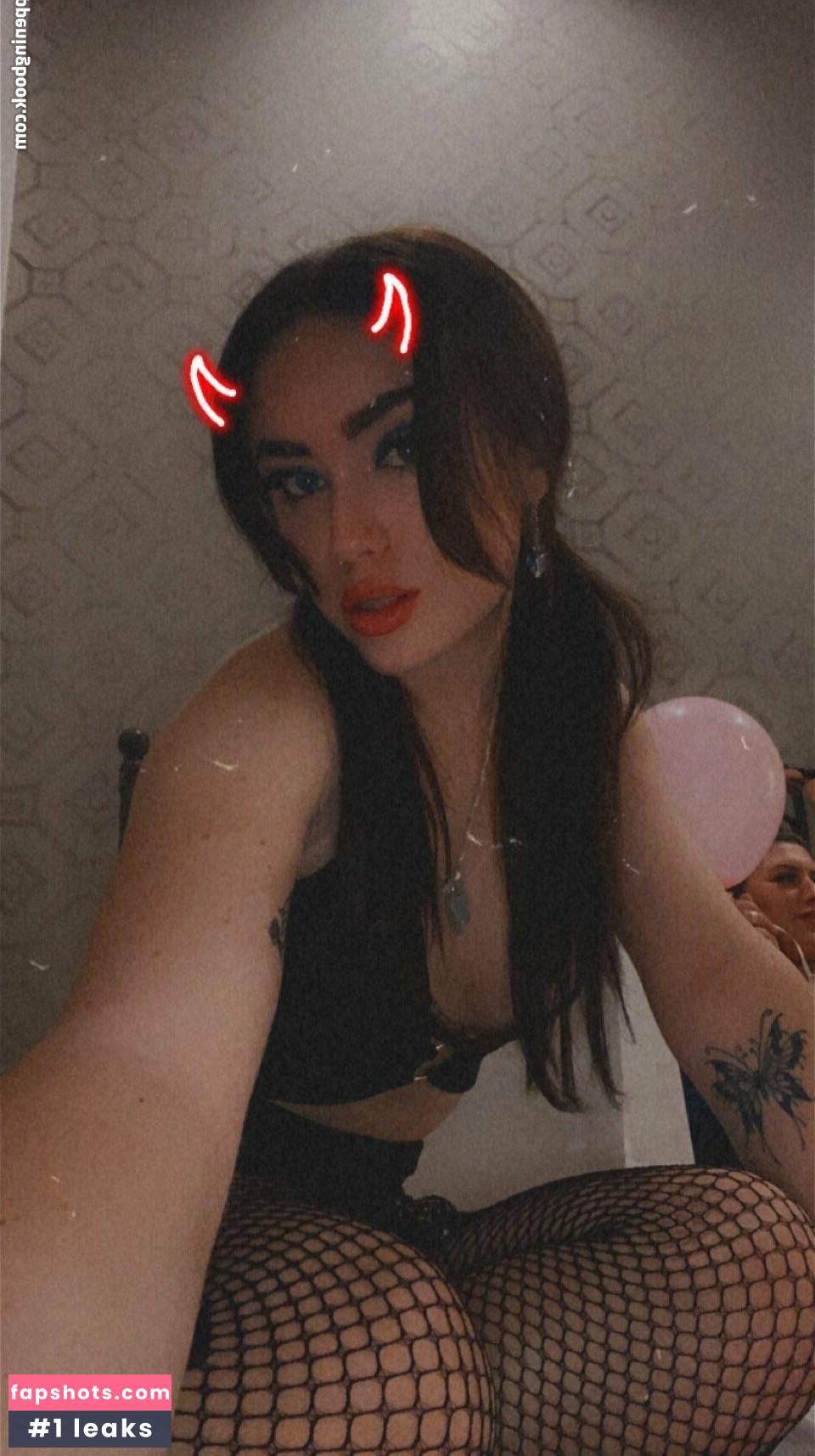 babyjadez nude babe gallery