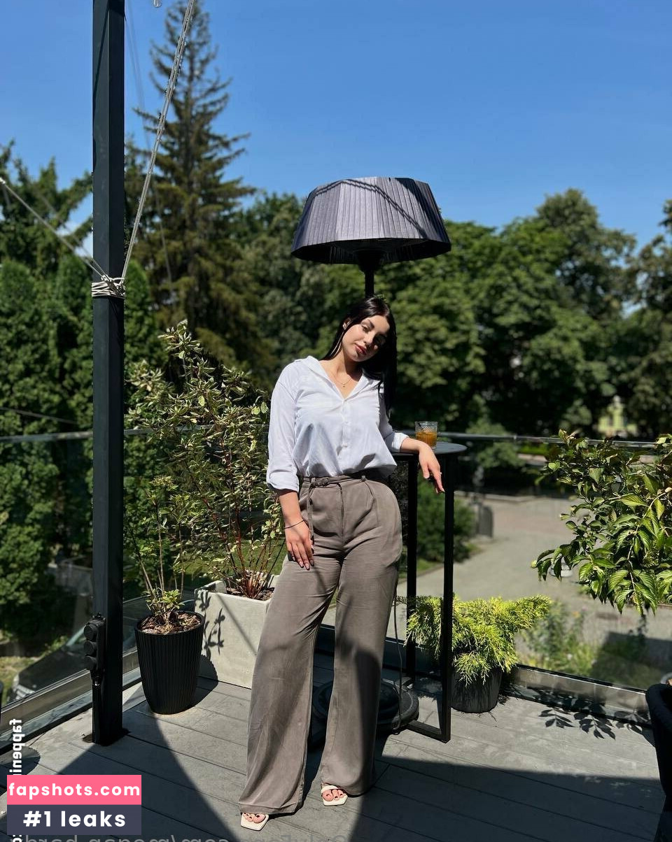 babymegaan gallery photo #3