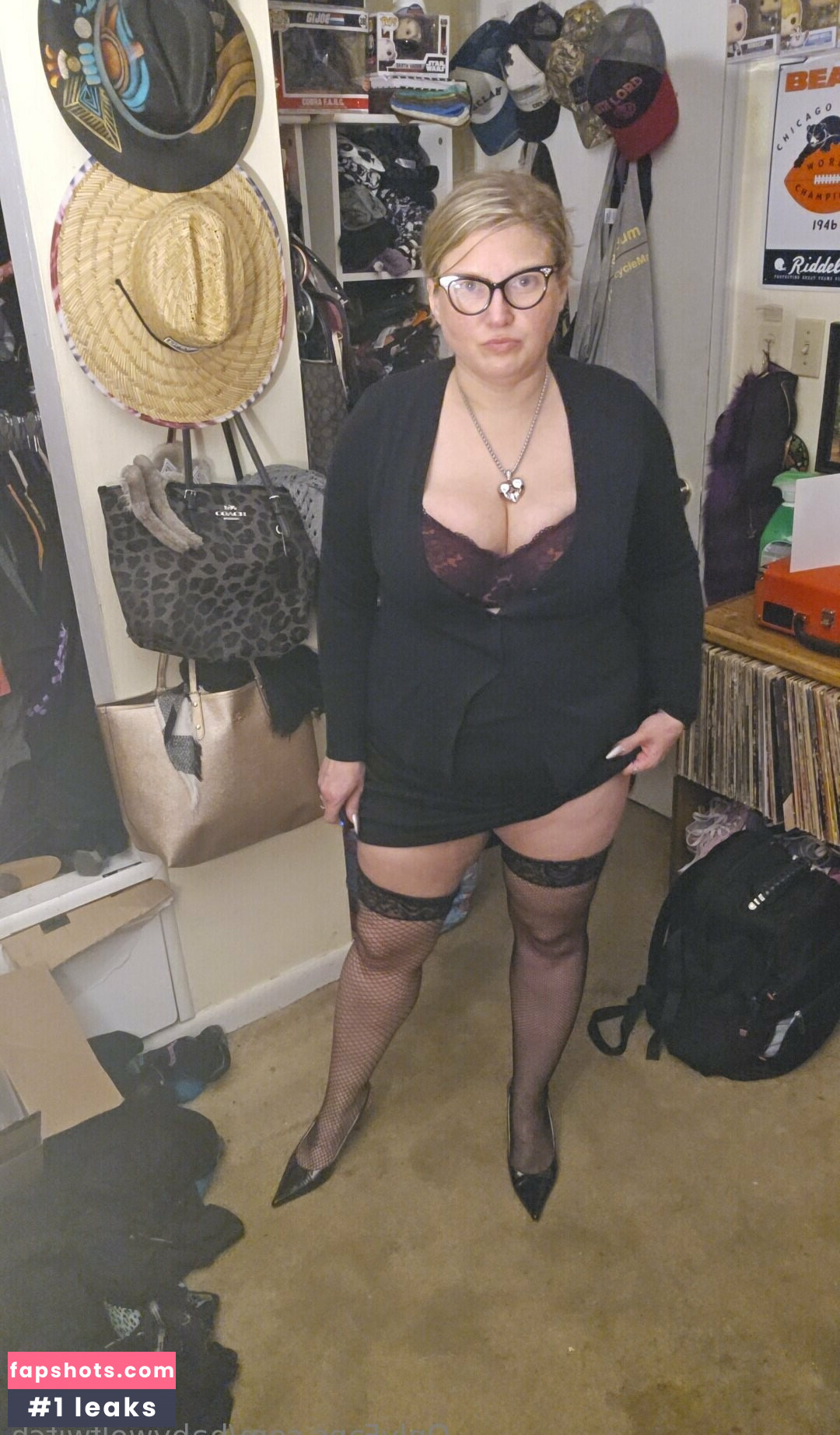 babywolfwitch gallery photo #9