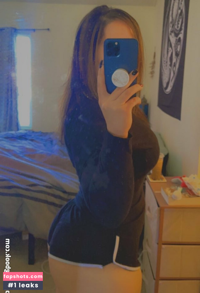 Bad Booty gallery photo #16