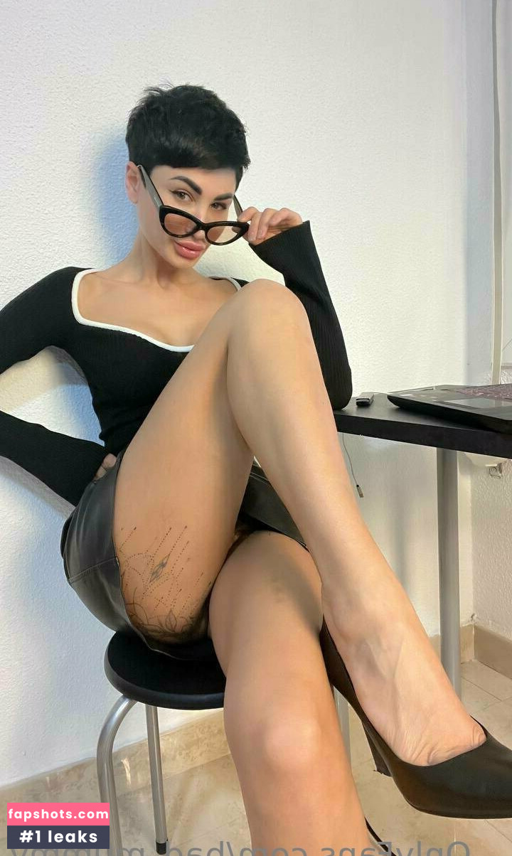 bad_m0mmy gallery photo #42